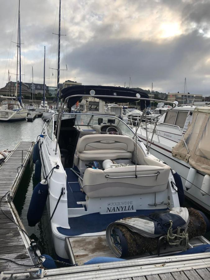 Superbe Bateau « Le Nanylia » Hotel Boulogne-sur-Mer Ngoại thất bức ảnh