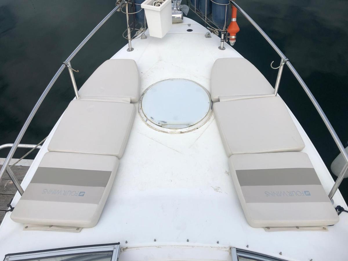 Superbe Bateau « Le Nanylia » Hotel Boulogne-sur-Mer Ngoại thất bức ảnh